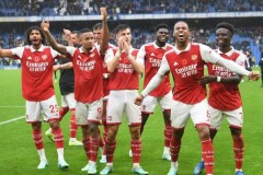 纽卡斯尔8500万英镑标王英超首秀遇冷，表现引质疑